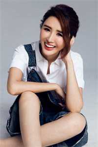 带着娘亲死遁后，我爹和夫君发疯要殉葬