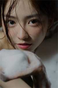 龙悦荷香