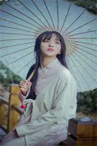 借尸还魂，蛊后归来杀疯了