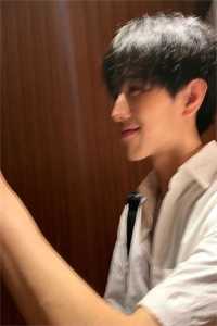 全文上门按摩，客户竟是仇人老婆赏析