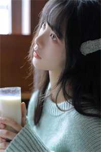 惹她干嘛，全系小师妹打爆你狗头