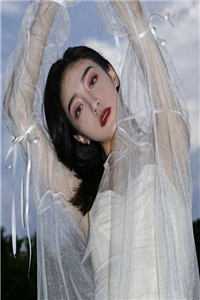 快穿：恶女勾勾手，反派昏了头