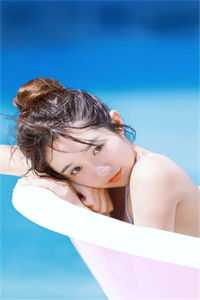 七零闪婚，穿成大佬的早死炮灰妻