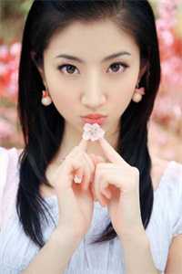 胜桥兄写的小说斗罗：穿越成宁荣荣妹妹，磕唐三