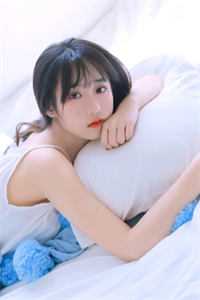 闪婚顶级豪门继承人后被宠上天