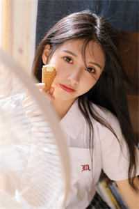 弃女重生杀红眼，全侯府跪求饶命
