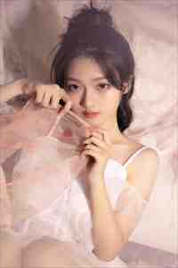 心声暴露后，炮灰逆袭第一女官独家完结