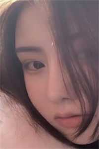 穿成女配后，每天都在撮合主角