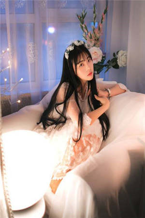 风起梨花晴朗夜