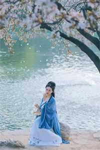 八零娇女要改嫁，前夫跪地悔哭了！