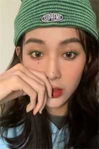 君逍遥拜玉儿