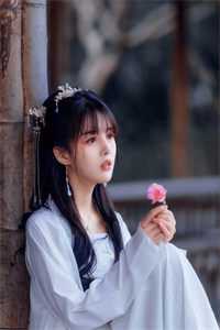 无能老公被黑美人治愈后儿女双全，我假死改嫁他们却BE了