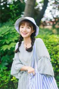 《在惊悚校园循环里拒绝签到》