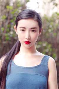 君心似骨我如尘
