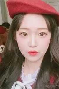 穿成反派后妈，抱紧女儿好好爱