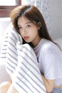 重生后，他们叫我女王陛下