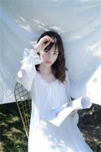 随母改嫁旺新家，重生嫡女嘎嘎乱杀