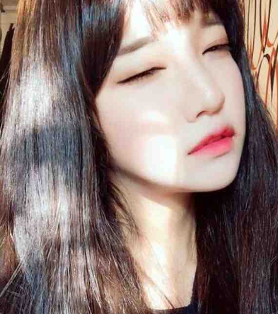 绮梦碎影：宫闱谜途的重生逆转