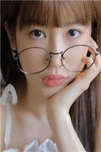 娶了残疾妻子后，未婚妻疯了
