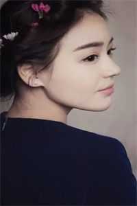 发现妻子与小助理有染后，我提出离婚