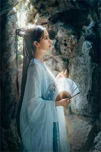 夺走所有人炮灰身份