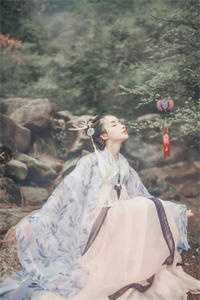 逼我仅退款后，抠门女友原地破产