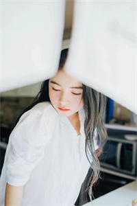 她心荒芜