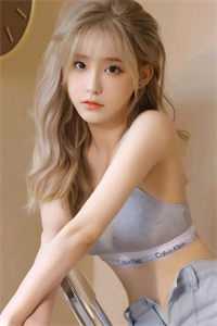 新婚夜夫君错睡表妹，我连夜进宫他却后悔了