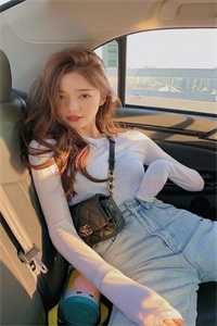 离婚出国后，画家妻子悔不当初