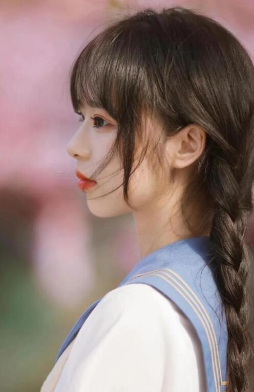 上班养家，还要照顾老婆情绪