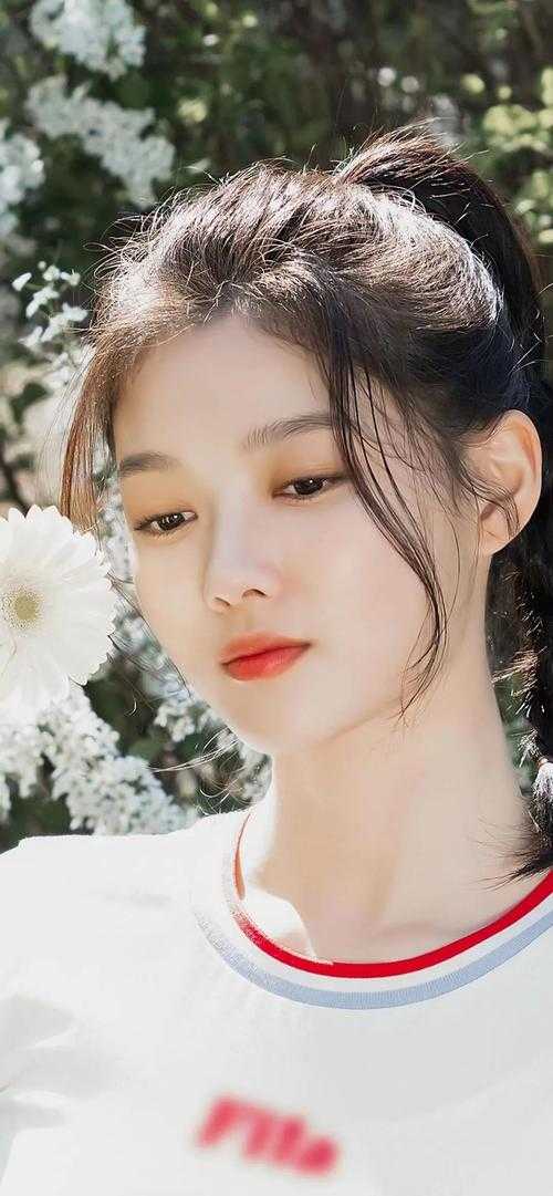 半夜楼上邻居浇花后，我非要把女儿移出户口本