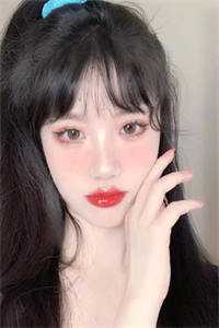 热门小说爱如昙花，错过即永远葡萄柠檬冰