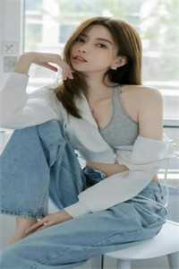 退婚当天，三崽带我闪婚千亿隐富